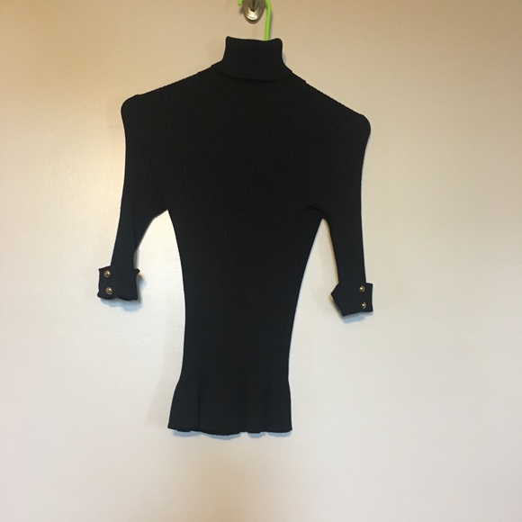 Black turtle neck - Picture 1 of 1